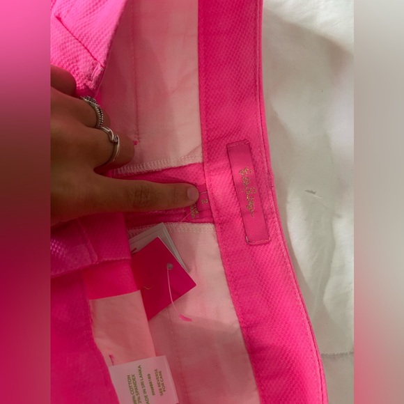 Women’s HOT PINK LILLY PULITZER shorts!!! - Picture 4 of 8